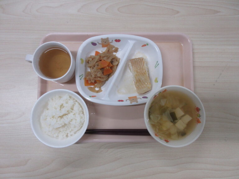 6月26日(月)の給食