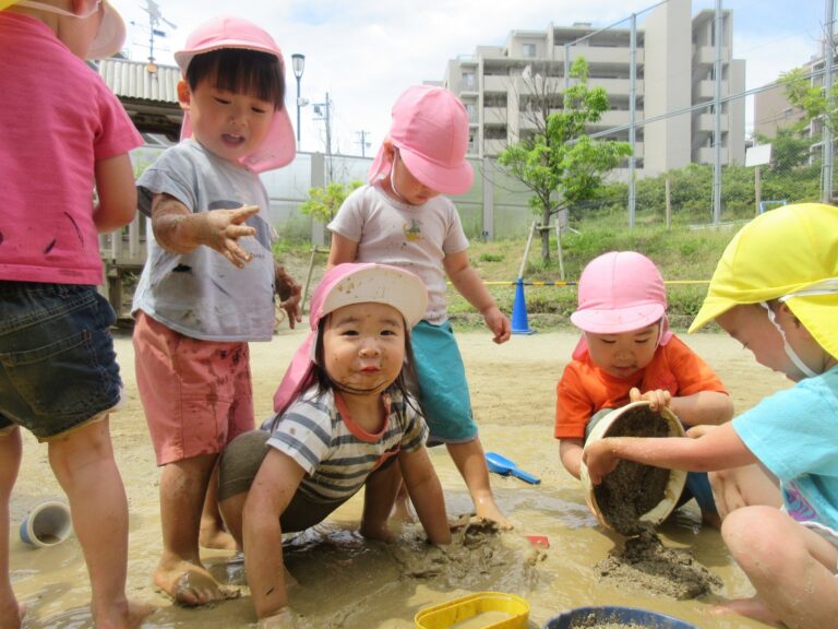 あめ組😄泥んこあそび