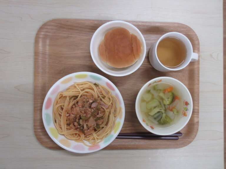 10月11日(金)の給食