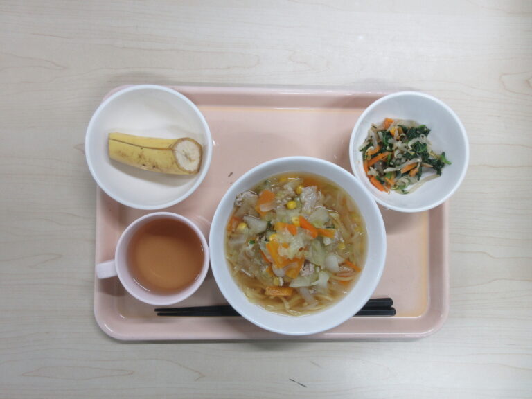 10月23日(木)の給食