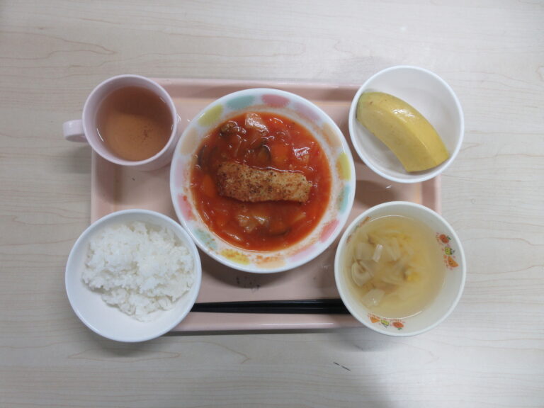 12月1日(月)の給食