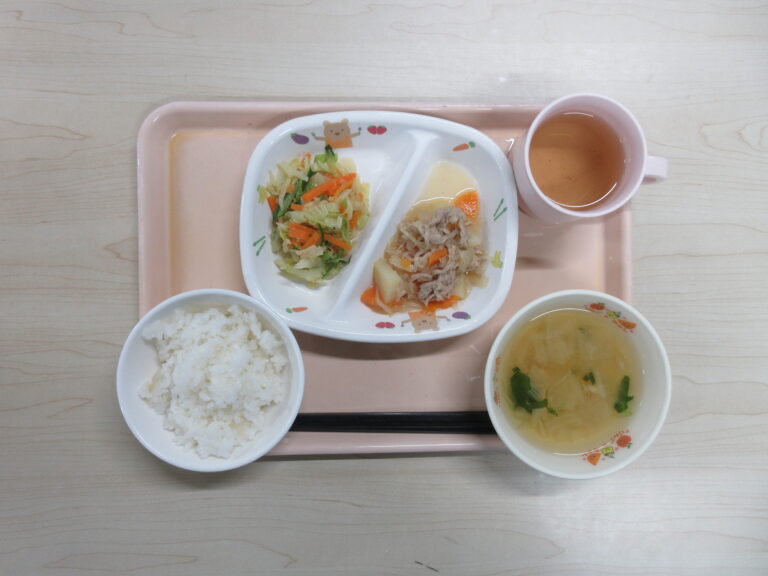12月８日(月)の給食