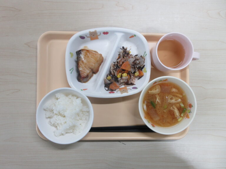 12月22日(月)の給食
