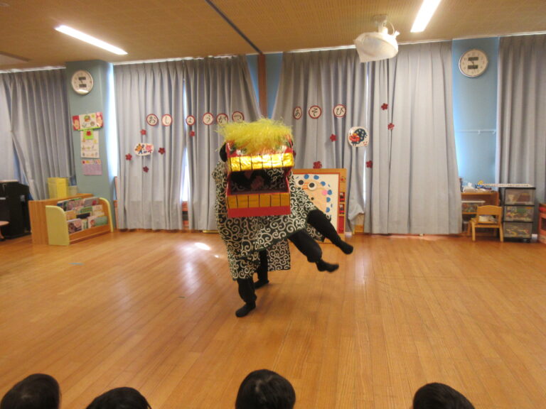 🎍獅子舞いきました💨💨